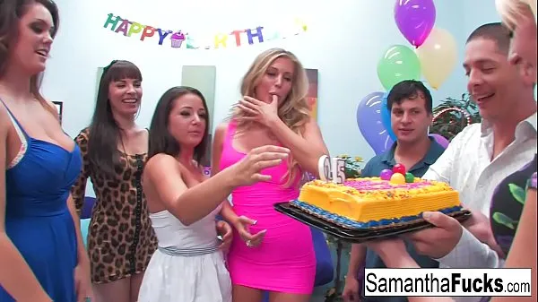Pokaż Samantha celebrates her birthday with a wild crazy orgymoje klipy