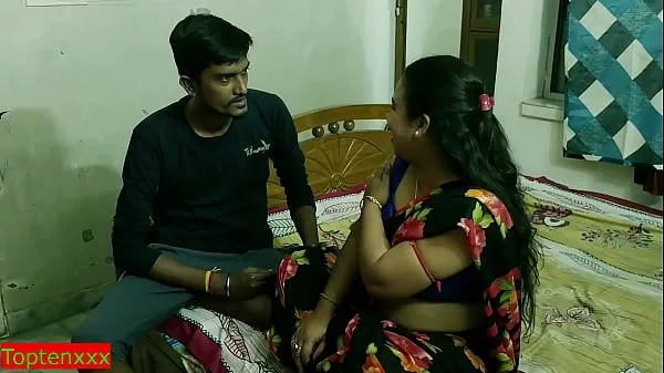 Desi seksi sıcak Bhabhi Devor ile gerçek gizli seks!! Kirli sıcak konuşma ileKliplerimi göster