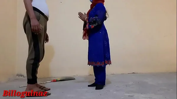 Pokaż Indian maid fucked and punished by house owner in hindi audio, Part.1moje klipy